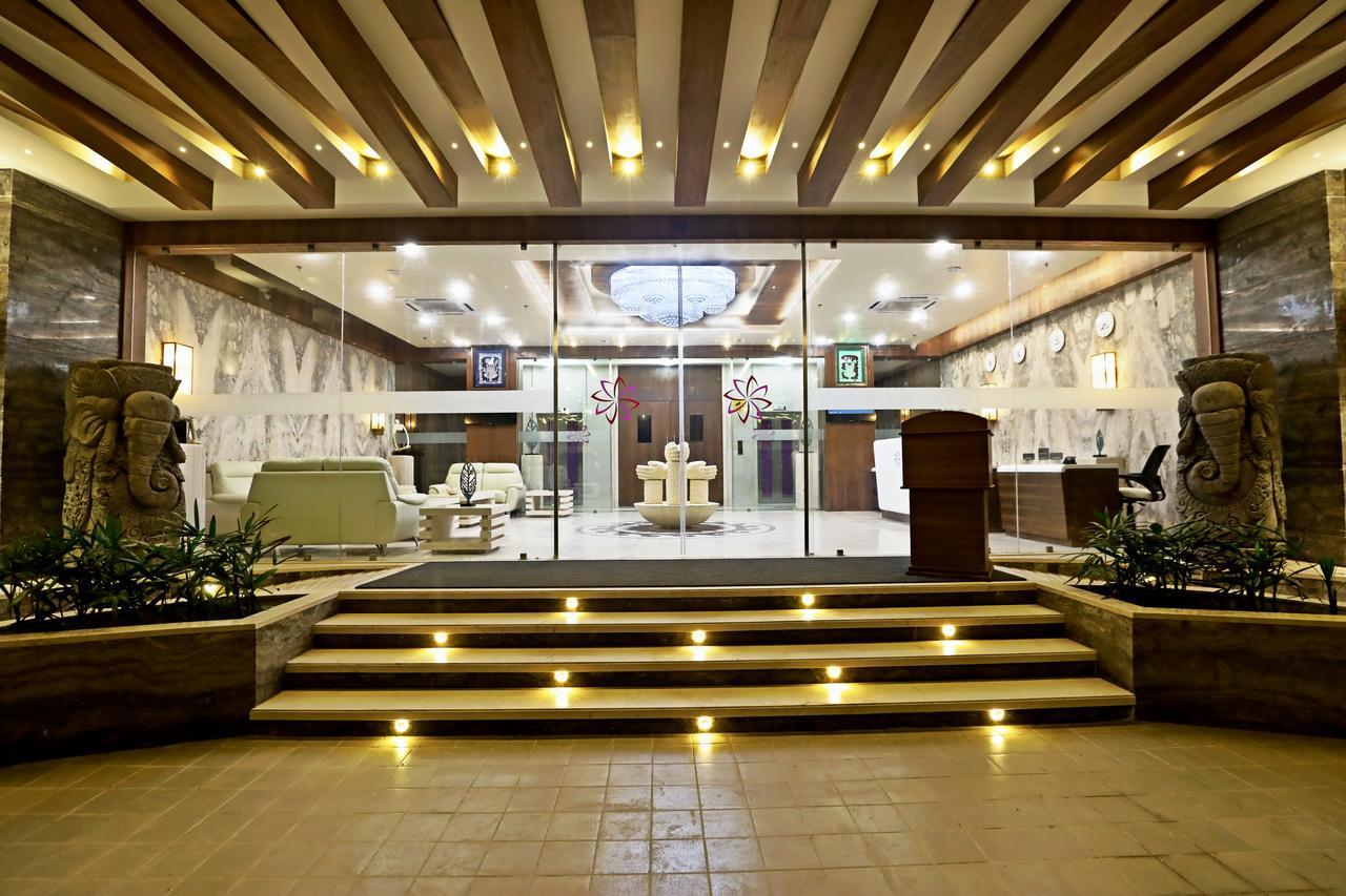 Vits Devbhumi, Dwarka Hotel Buitenkant foto