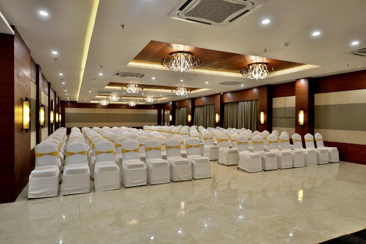 Vits Devbhumi, Dwarka Hotel Buitenkant foto